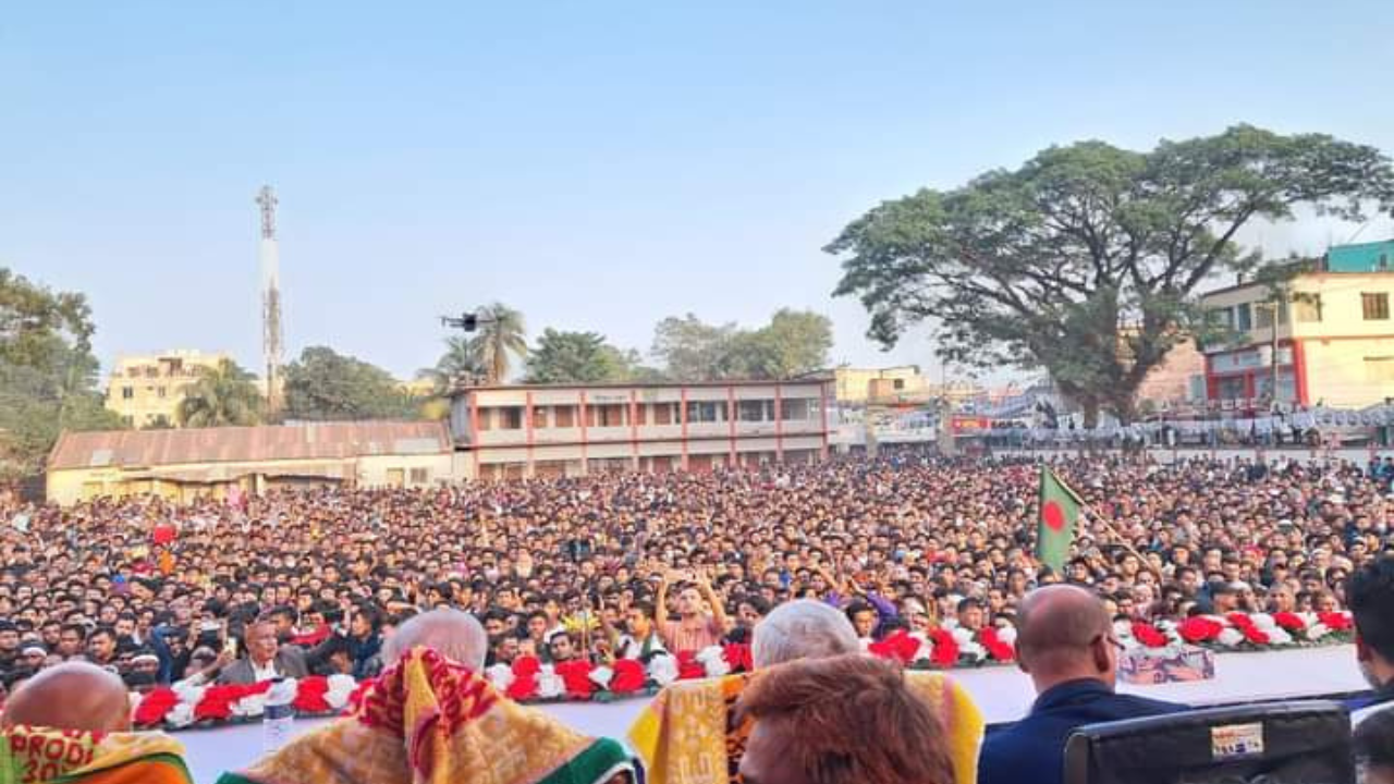 নোয়াখালী-২ আসনে উন্নয়নের ধারা অব্যাহত রাখতে নৌকায় ভোট দেয়ার আহবান