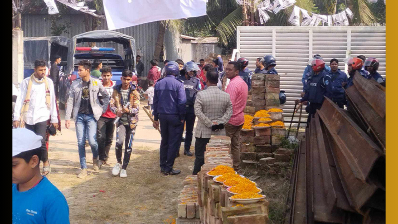 সিংগাইরে নির্বাচনি জনসভার অভিযোগে বই উৎসব পণ্ড